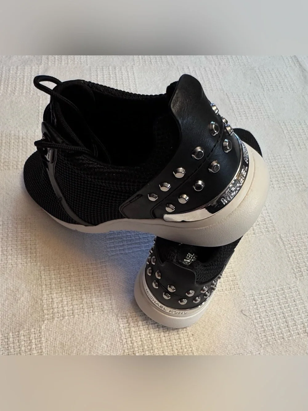 Michael Kors Sneaker Mesh Leather Astor Trainer 7.5M Black Silver Studded